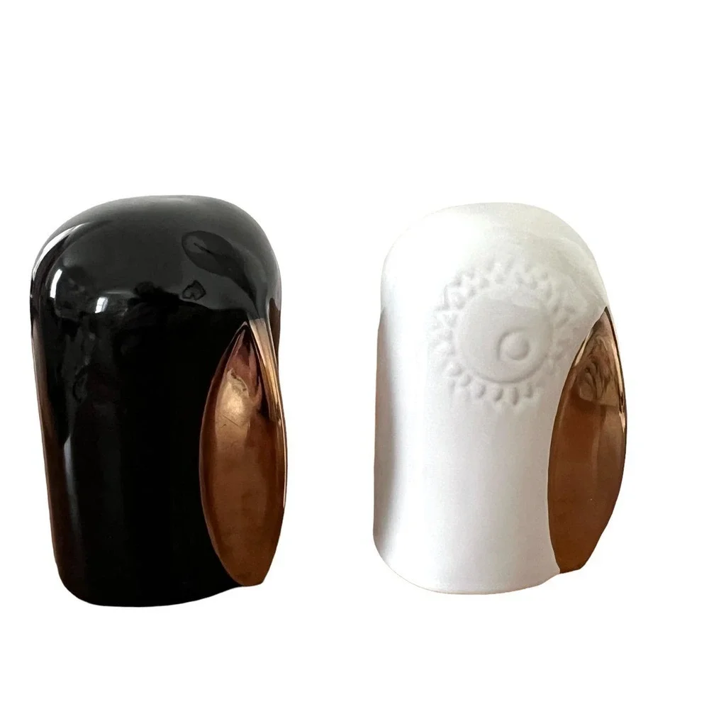 IKEA RUSTIKG Black & White 4